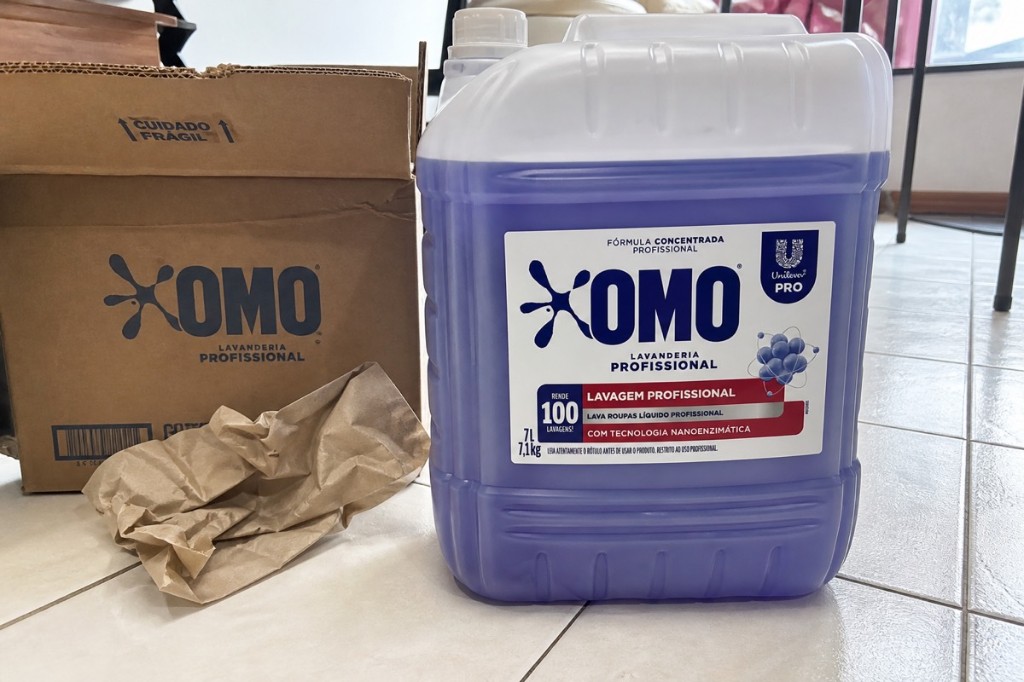 Unboxing do galão OMO 7L